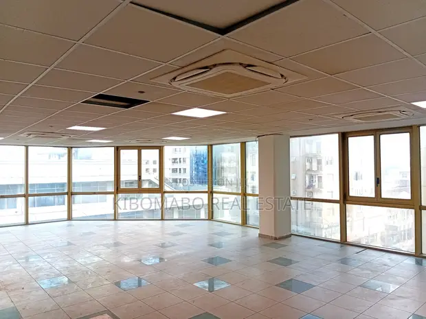 Eneo la Ofisi 55-130 SQM kwa Kodi - Kisutu CBD - 1