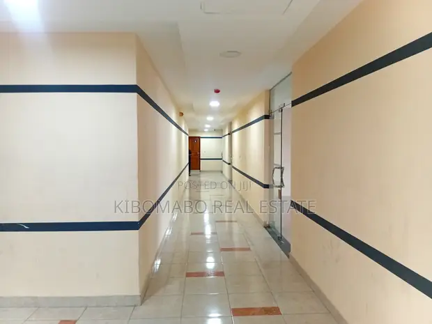 75 SQM Office Space for Rent - CBD, Downtown, Posta - 1