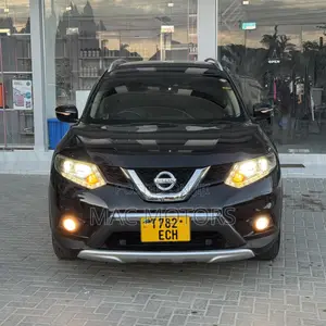 Nissan X-Trail 2014 Nyeusi
