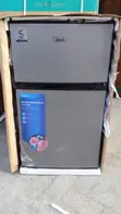 Friji la Midea 134L Compact Double-Door - 2