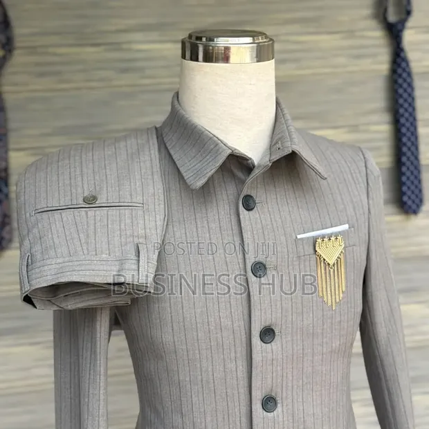 CAUNDA Men's Q Fashion Suit - 1