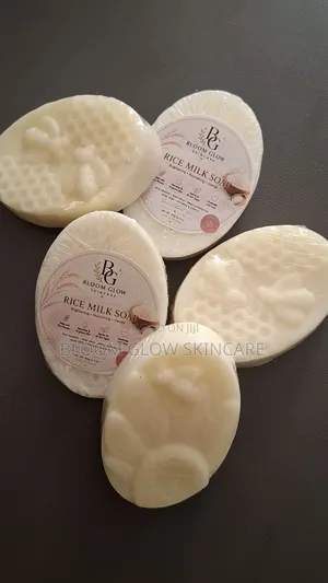 Bloom Glow Rice Milk Soap - Mpya Kabisa