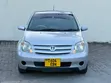 Toyota IST 2005 Nyeupe - 1