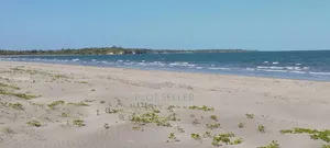 Eneo la Ardhi Pwani Pangani Lote la Kuuzwa (Eka 6)