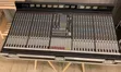 Allen & Heath Mixer 32ch na Case - 1