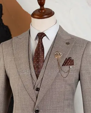 Carlos Cardini 3-Piece Tailored Suit