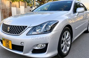 Toyota Crown Athlete 2009 Silver