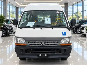 Toyota HiAce 2000 Nyeupe