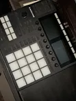 Native Instruments Maschine MK3 Beat Production Controller - 3