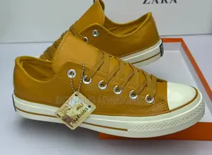 Converse Chuck Taylor Ngozi Low Cut Sneakers