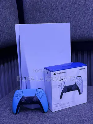 PS5 Standard Edition (Iliyo tumika, Ingizo la Uingereza)
