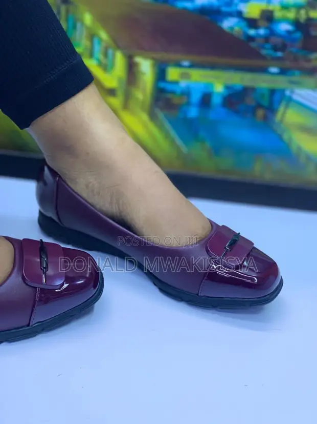 Lady Loafers Flat - Square Toe - 1