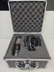 AKG P420 Studio Condenser Microphone + Sanduku, Shock Mount, XLR Cable - 3