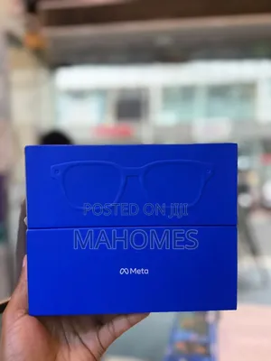 Meta Adventurer Smart Glasses - Nyeusi Classic