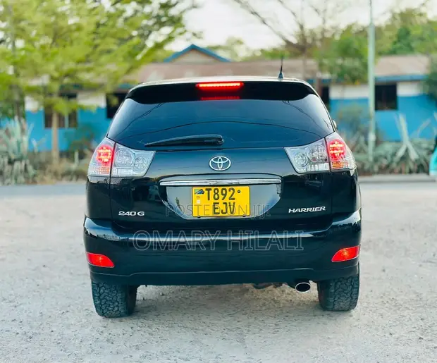 Toyota Harrier 2008 Nyeusi - 1