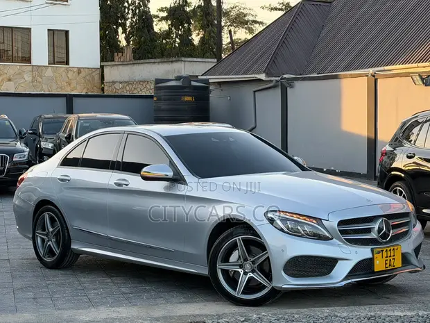 Mercedes-Benz C-Class 2015 Silver - 1