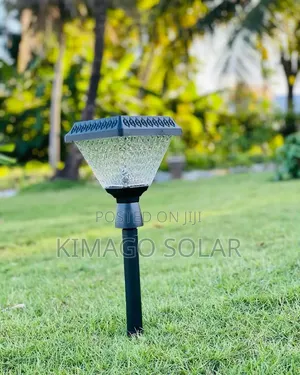 Taa ya Bustani ya Solar RGB - Rangi Zinabadilika + Remote