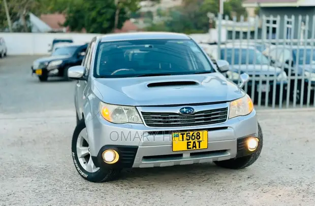 Subaru Forester 2007 Silver - 1