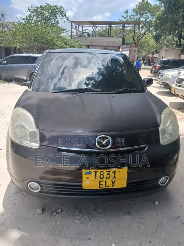 Mazda Verisa 2006 Purple - 1