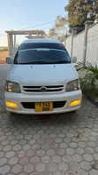 Toyota Noah 2001 White - 1