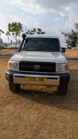 Toyota Land Cruiser 100 4.2 2008 Nyeupe - 5