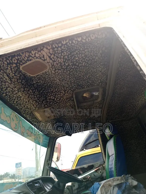 Mitsubishi Fuso Tipper Truck (Used) - 1