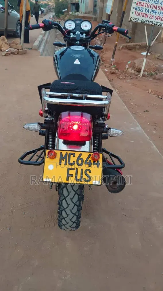 Sinoray SR180-6M 2025 Motorcycle - 1