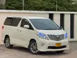 Toyota Alphard 2011 White - 1