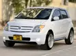 Toyota IST 2005 Nyeupe - 2
