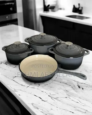Set ya Vyombo vya Kupikia vya Chuma cha Kutupwa (Pots 3 + Kikaango 1)