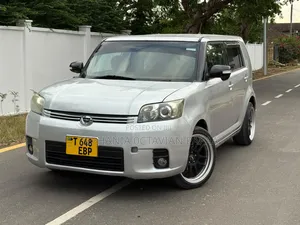 Toyota Corolla Rumion 2008 Nyeupe