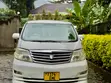 Toyota Alphard 2005 Nyeupe - 3
