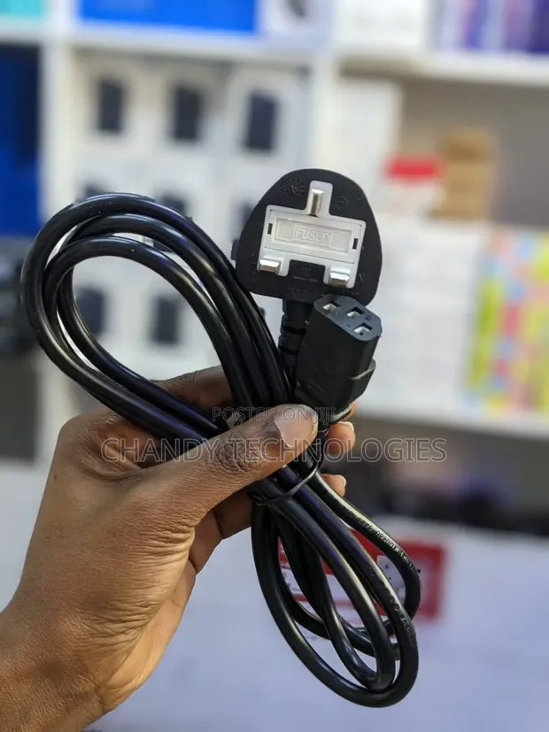 Kebo ya Umeme ya Standard 3-Pin UK kwenda IEC C13 - 1