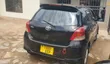 Toyota Vitz 2008 Nyeusi - 1
