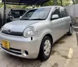 Toyota Sienta 1.5 FWD 2005 Nyeupe - 3