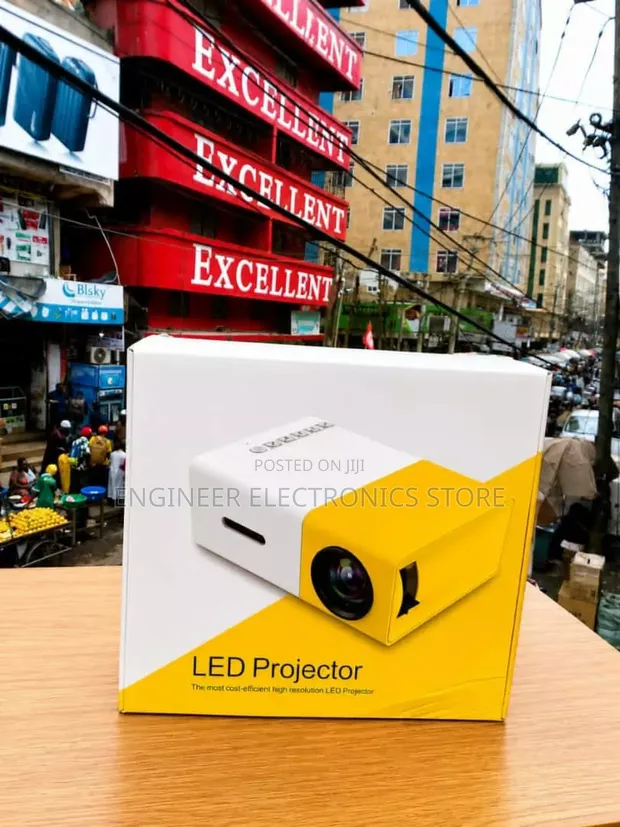 YG 300 Mini LED Projector - 1