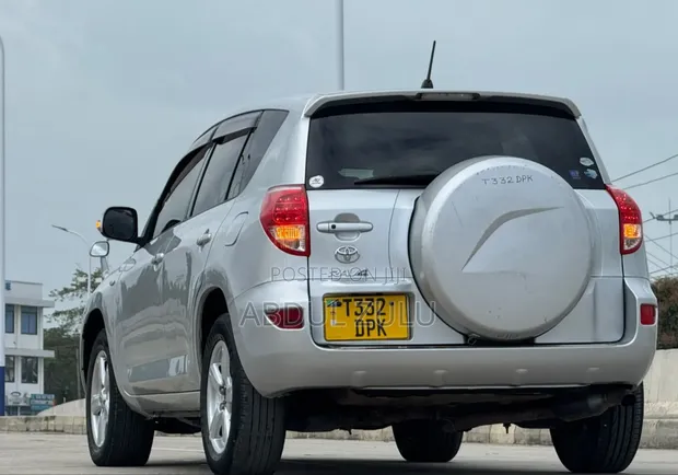 Toyota RAV4 2008 Silver - 1