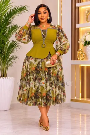 Gauni la Chiffon la Peplum - Ukubwa L-3XL