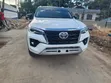 Toyota Fortuner 2020 Nyeupe - 2