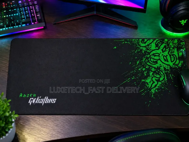 Razer Goliathus Extended Gaming Mouse Mat 80x30cm - 1