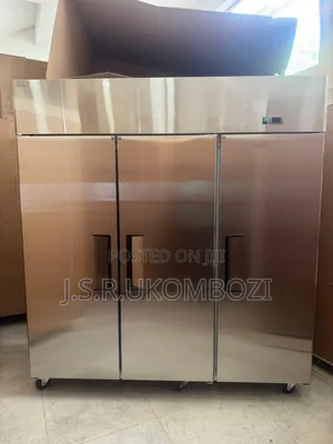 Stuc-3pn Static Cooling Upright Chiller - 1567L