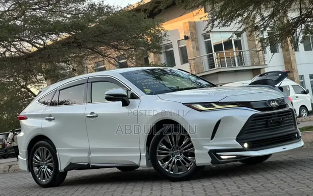 Toyota Harrier Z Package 2020 - 1