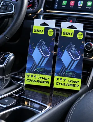 Chaja ya Gari ya 5-in-1 180W Haraka na Cables Zinazoweza Kurudishwa