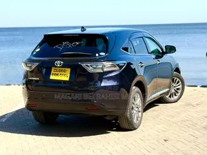 Toyota Harrier 2015 Nyeusi