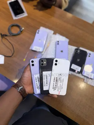 Apple iPhone 11 64GB Purple