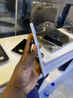 Google Pixel 7a 128GB - Used from Dubai