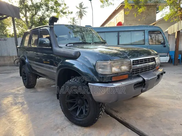 Toyota Land Cruiser VX 1997 - 1