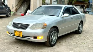 Toyota Mark II 2002 Nyeupe