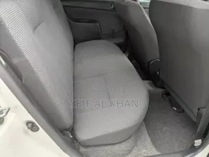 Toyota Succeed 2006