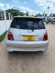 Toyota IST 2003 Silver - 2